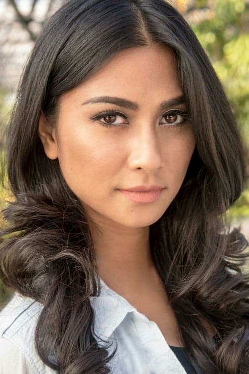 Uli Auliani photo