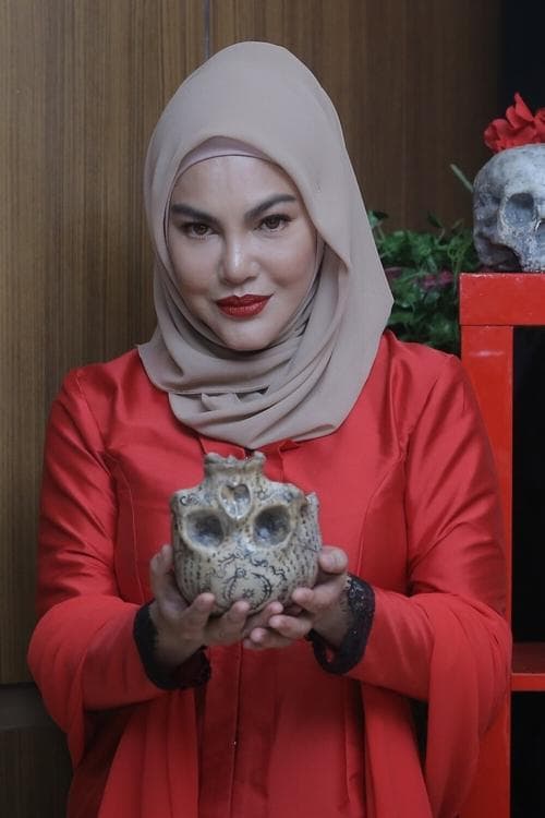 Umie Aida photo