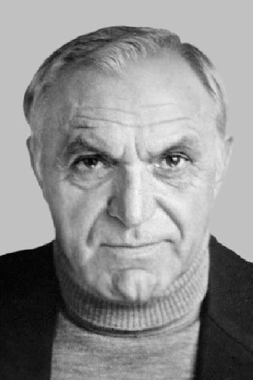 A portrait of Vadym Illienko