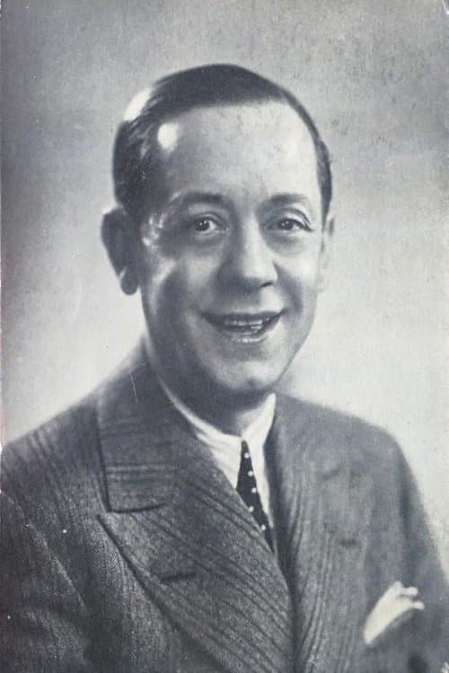 Valeriano León photo