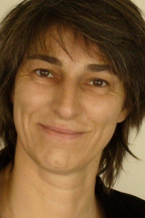 A portrait of Valérie Minetto