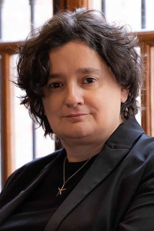 A portrait of Vanessa Ragone