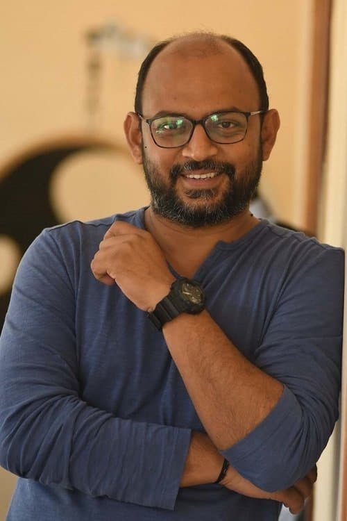 A portrait of Vi Anand