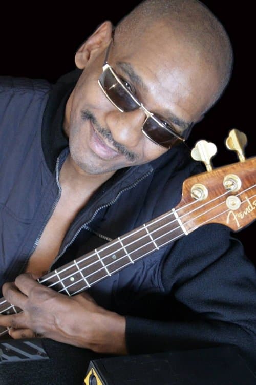 Victor Bailey photo