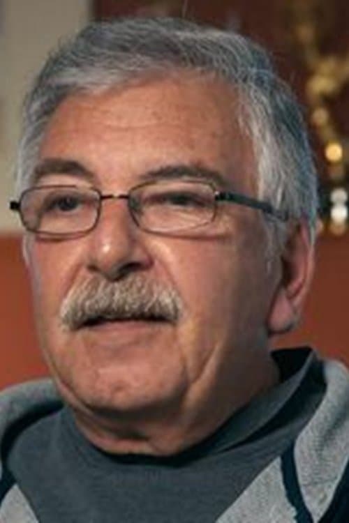A portrait of Victor DiNapoli