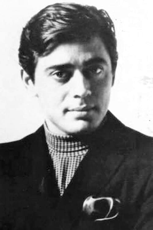 Victor Mohica photo