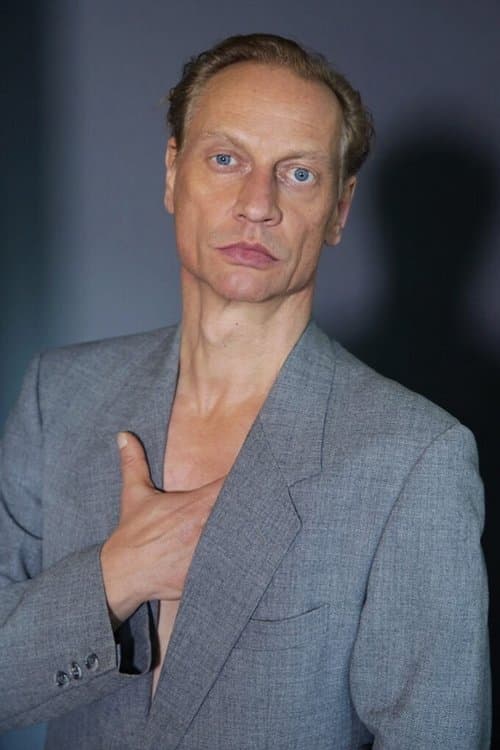 Victor Schefé photo