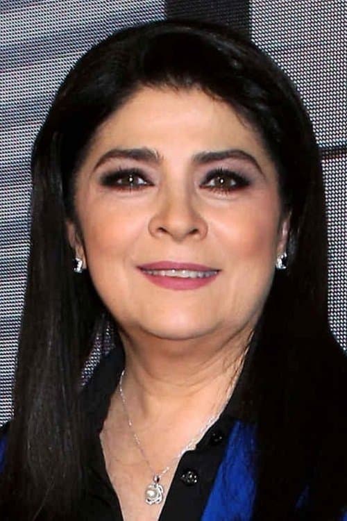 Victoria Ruffo photo