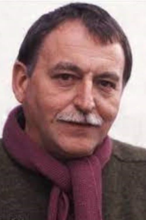 A portrait of Wolfgang Luderer