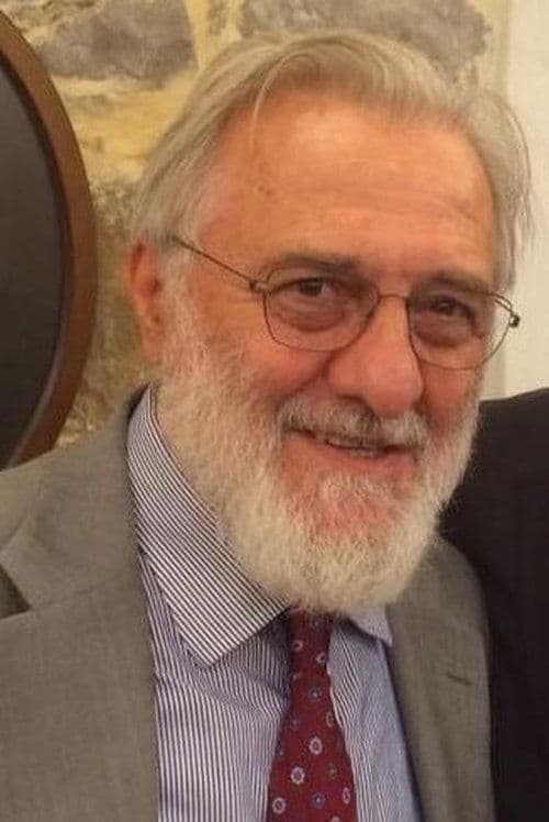 A portrait of Yannis Smaragdis