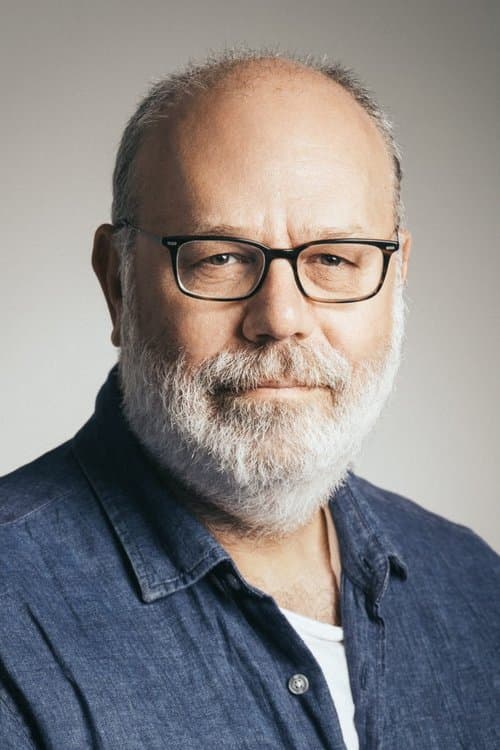 A portrait of Yaron Zilberman