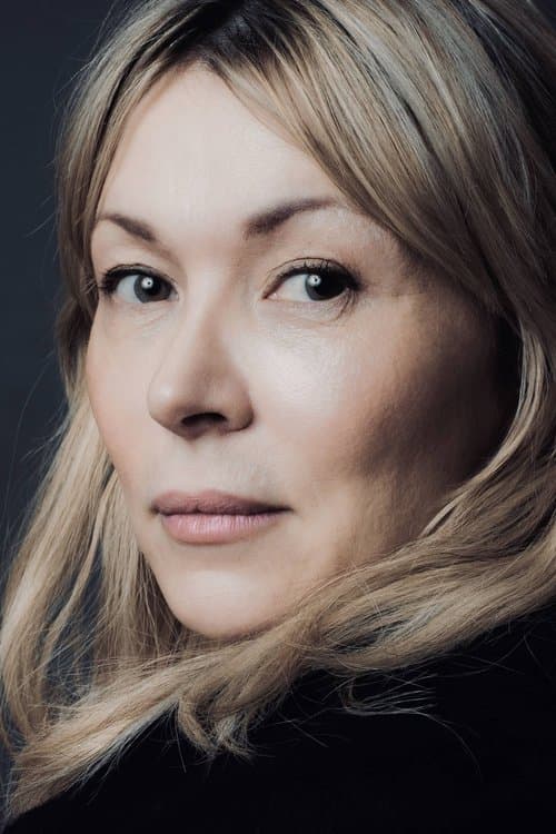 Yasmine Garbi photo