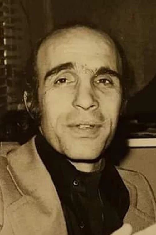 A portrait of Yavuz Figenli