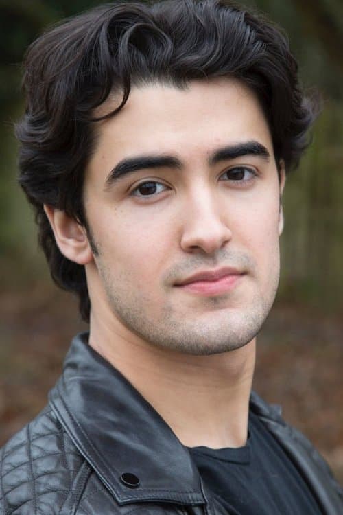 Yazdan Qafouri photo