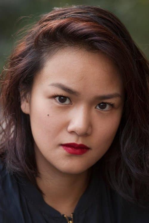 A portrait of Yenni Lee