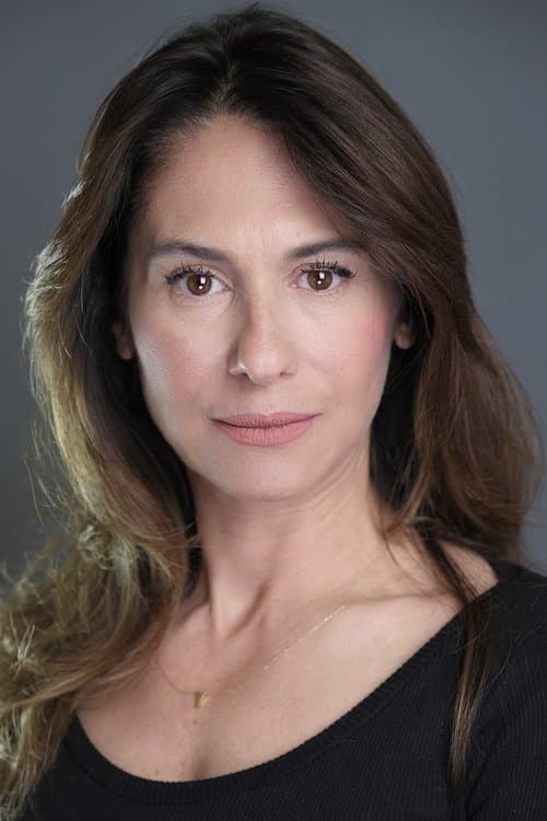 Yeşim Alıç photo