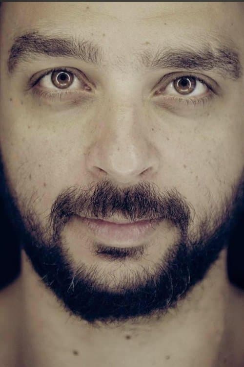 A portrait of Yiannis Papadakos