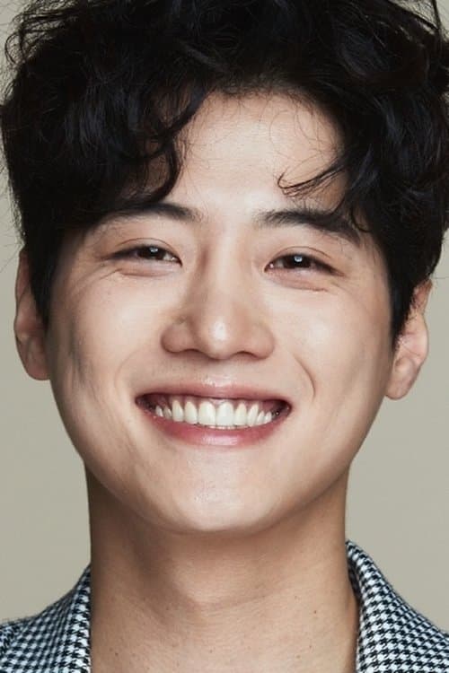 Yoon Jeong-il photo
