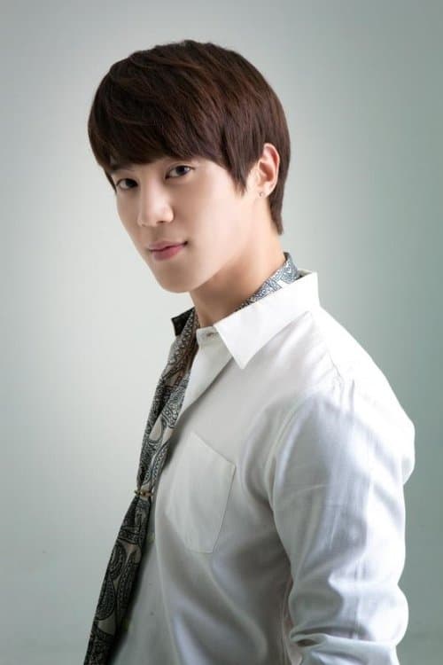 Yoon Sung-mo photo