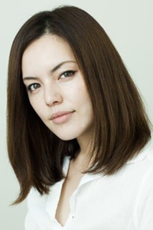 Yukari Shiomi photo