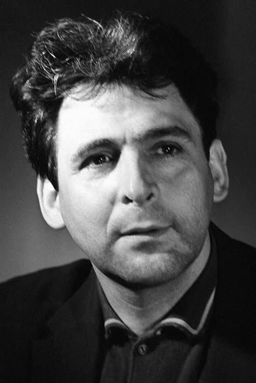 A portrait of Yuli Karasik