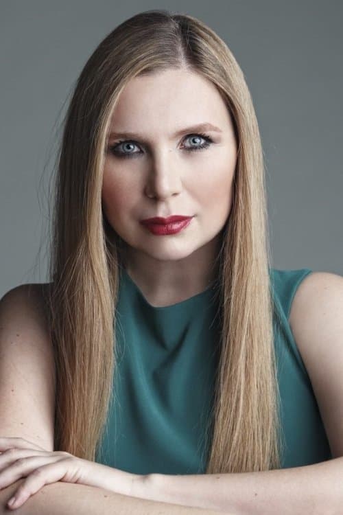 Yvette Bozsik photo
