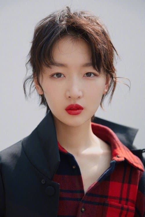 Zhou Dongyu photo