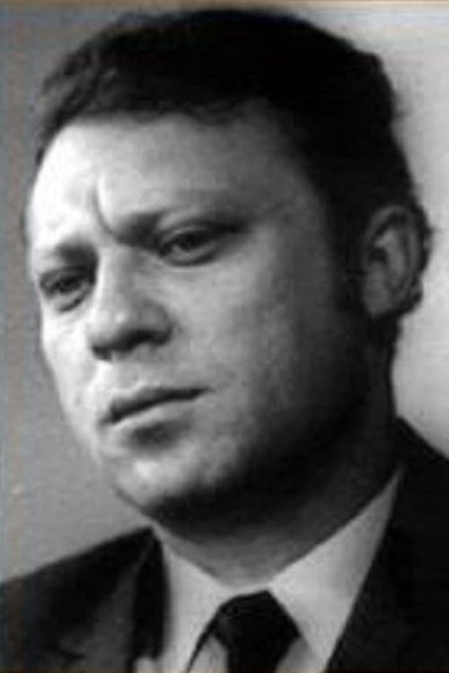 A portrait of Zinoviy Royzman