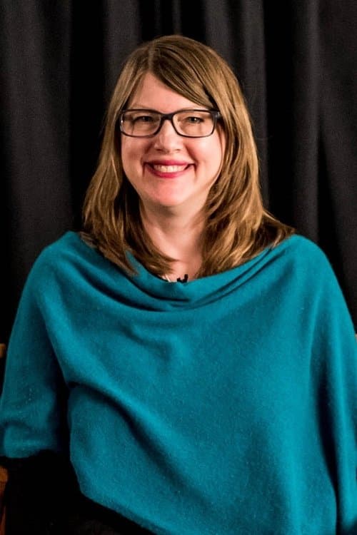 A portrait of Heather Lenz
