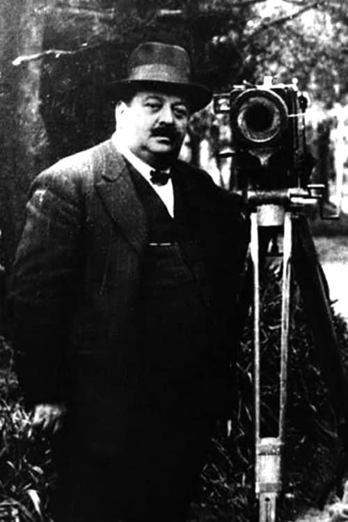 A portrait of Mario Gallo